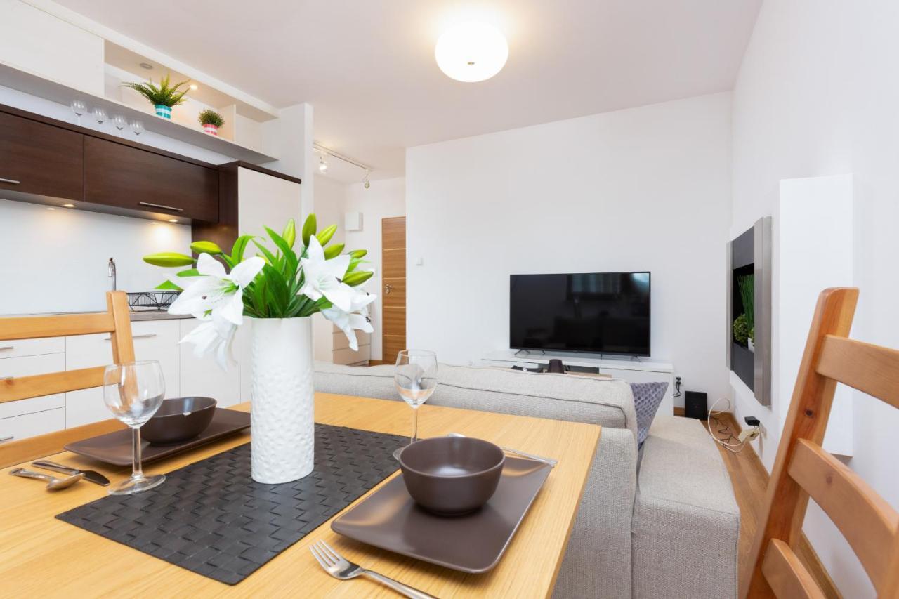 Apartments Platynowa Gdansk By Noclegi Renters Exterior photo